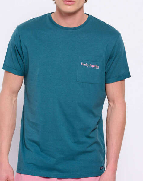 T-shirt with chest pocket