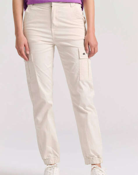 FUNKY BUDDHA Women''s cargo pants with elastic