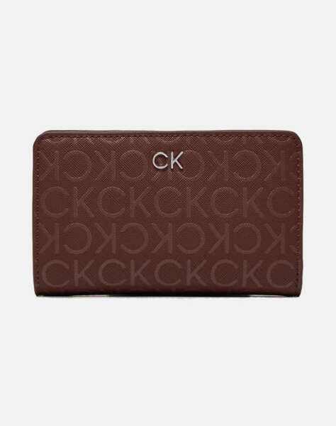 CALVIN KLEIN CK DAILY MD BIFOLD_MONO (Dimensions: 14.5 x 9 cm.)