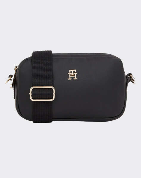 TOMMY HILFIGER POPPY REFORM CAMERA BAG (Dimensions: 21 x 6.5 x 11.5 cm.)