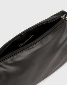 CALVIN KLEIN MICRO MONO CAMERA POUCH24 PU (Dimensions: 15.5 x 24 x 9 cm)