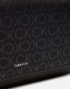 CALVIN KLEIN CK MUST CONV SHOULDER BAG_MONO (Dimensions: 27 x 15 x 6 cm)