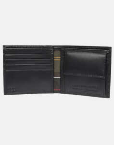 BARBOUR LOGO LEATHER BILLFOLD WALLET (Dimensions: 11 x 10 cm.)