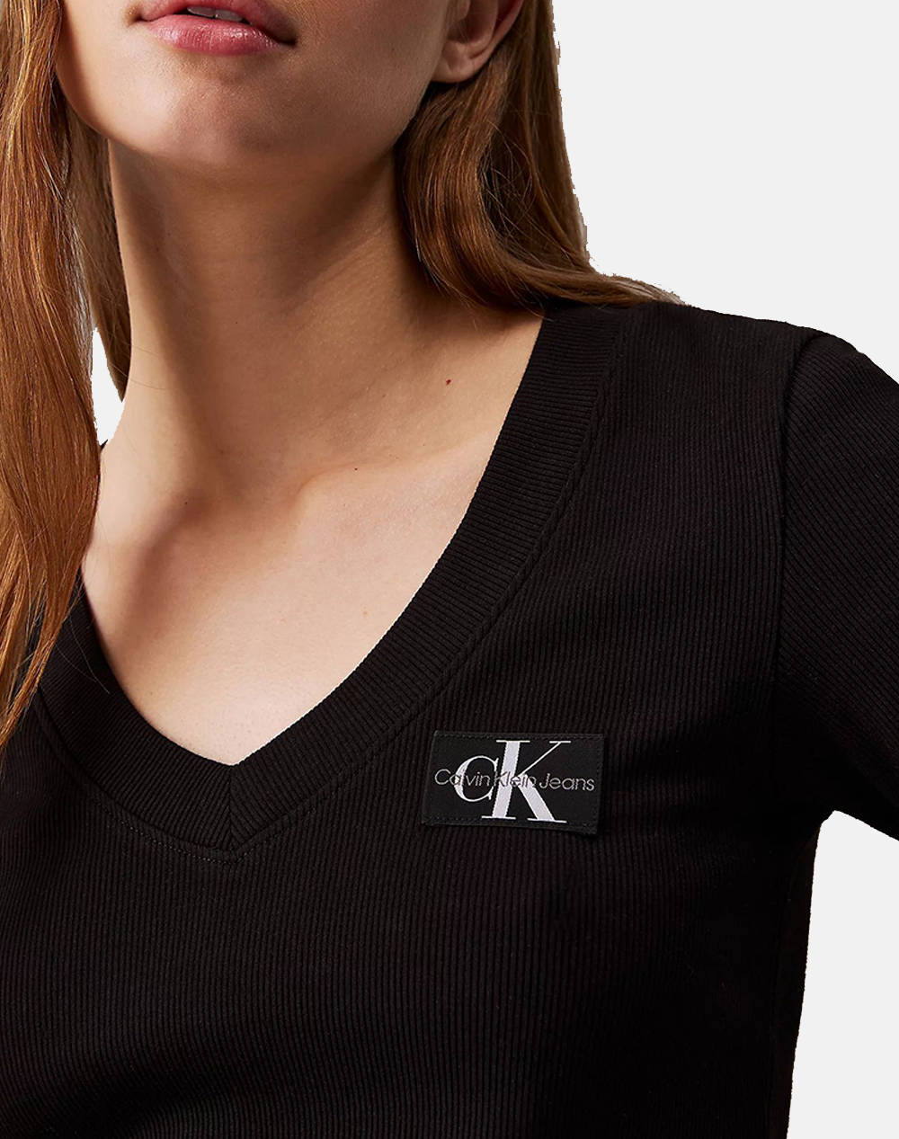 CALVIN KLEIN WOVEN LABEL RIB V-NECK TEE