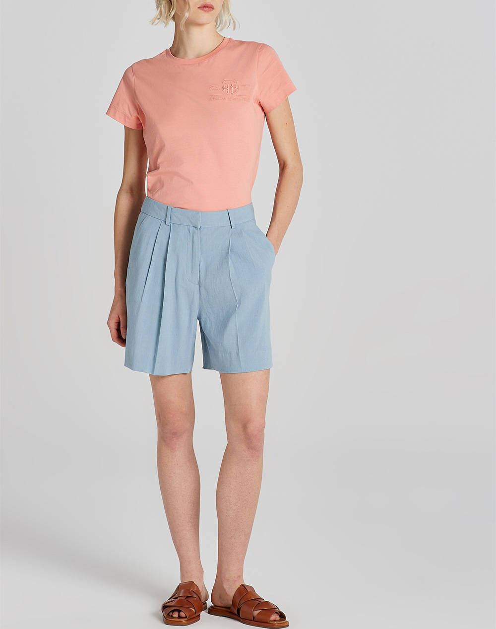 GANT REG TONAL SHIELD SS T-SHIRT