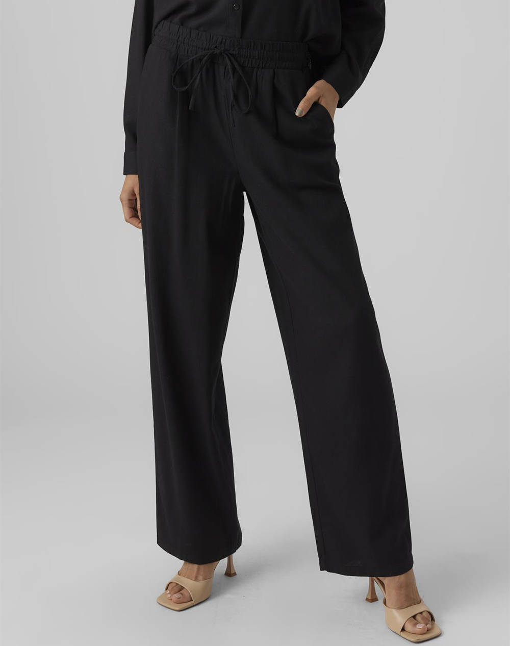 VERO MODA VERO MODA VMJESMILO WIDE PANTS WVN GA NOOS 10287363-BLACK Black