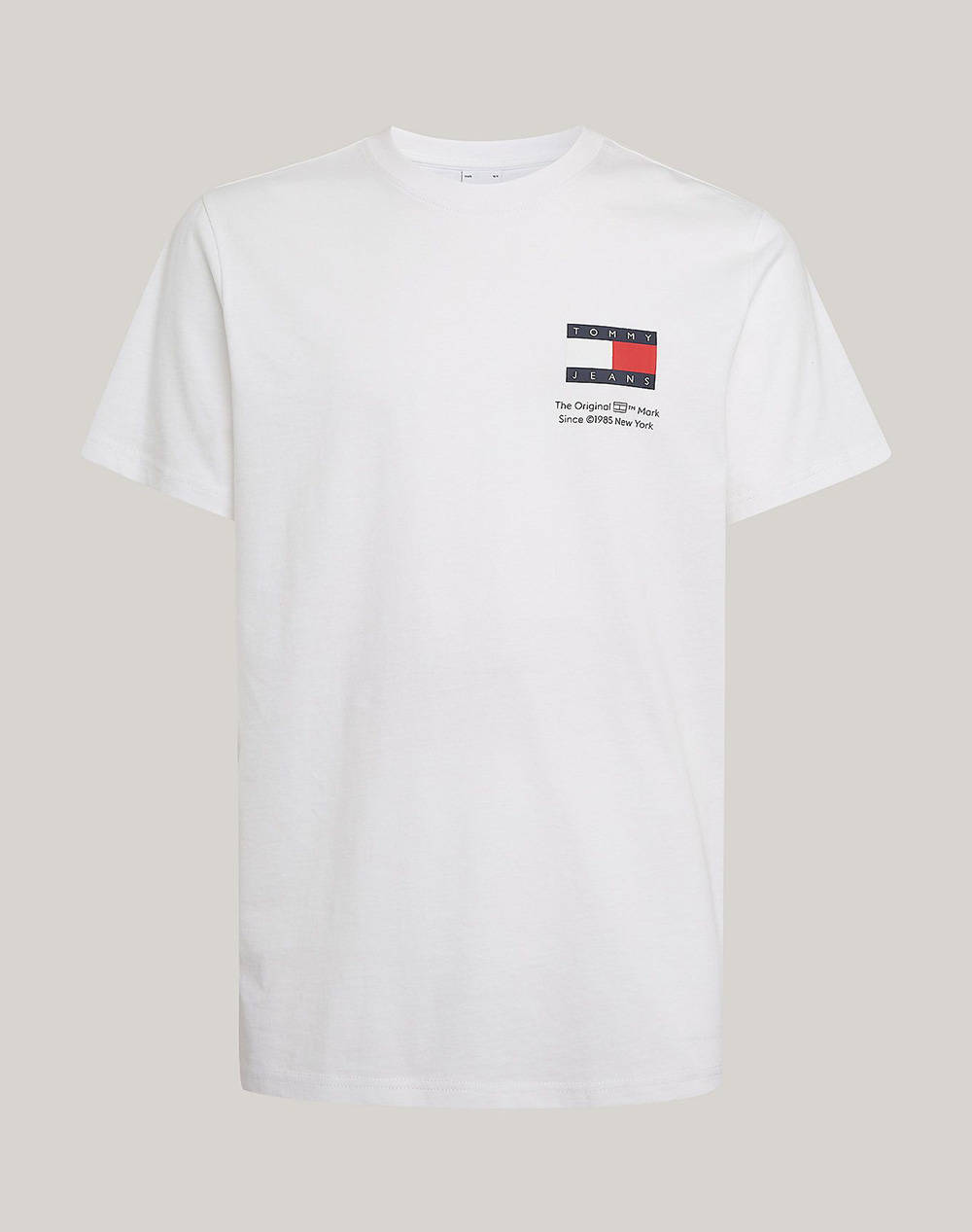 TOMMY JEANS TJM ESSENTIAL FLAG TEE EXT