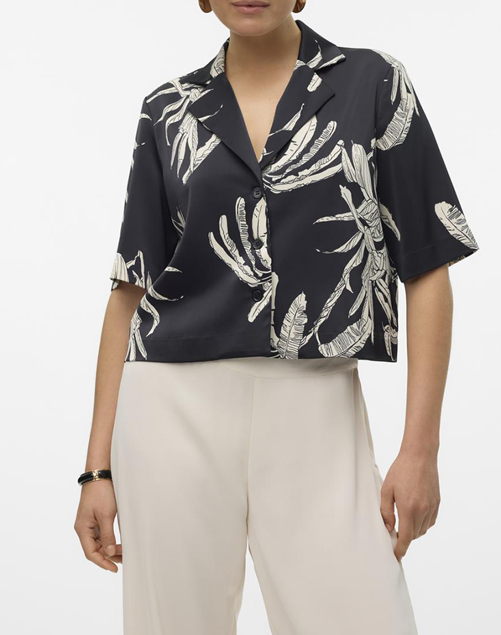 AWARE BY VERO MODA AWARE BY VERO MODA VMKEILA SS CROPPED SHIRT VMA 10307628-BlackBONNI Black