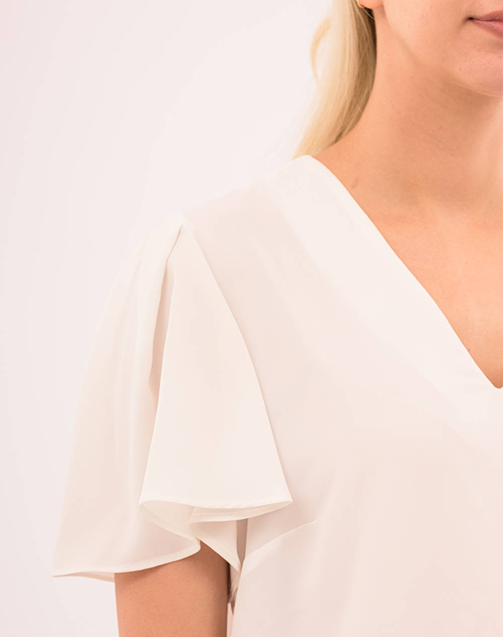 FOREL shirt with ruffled sleeves