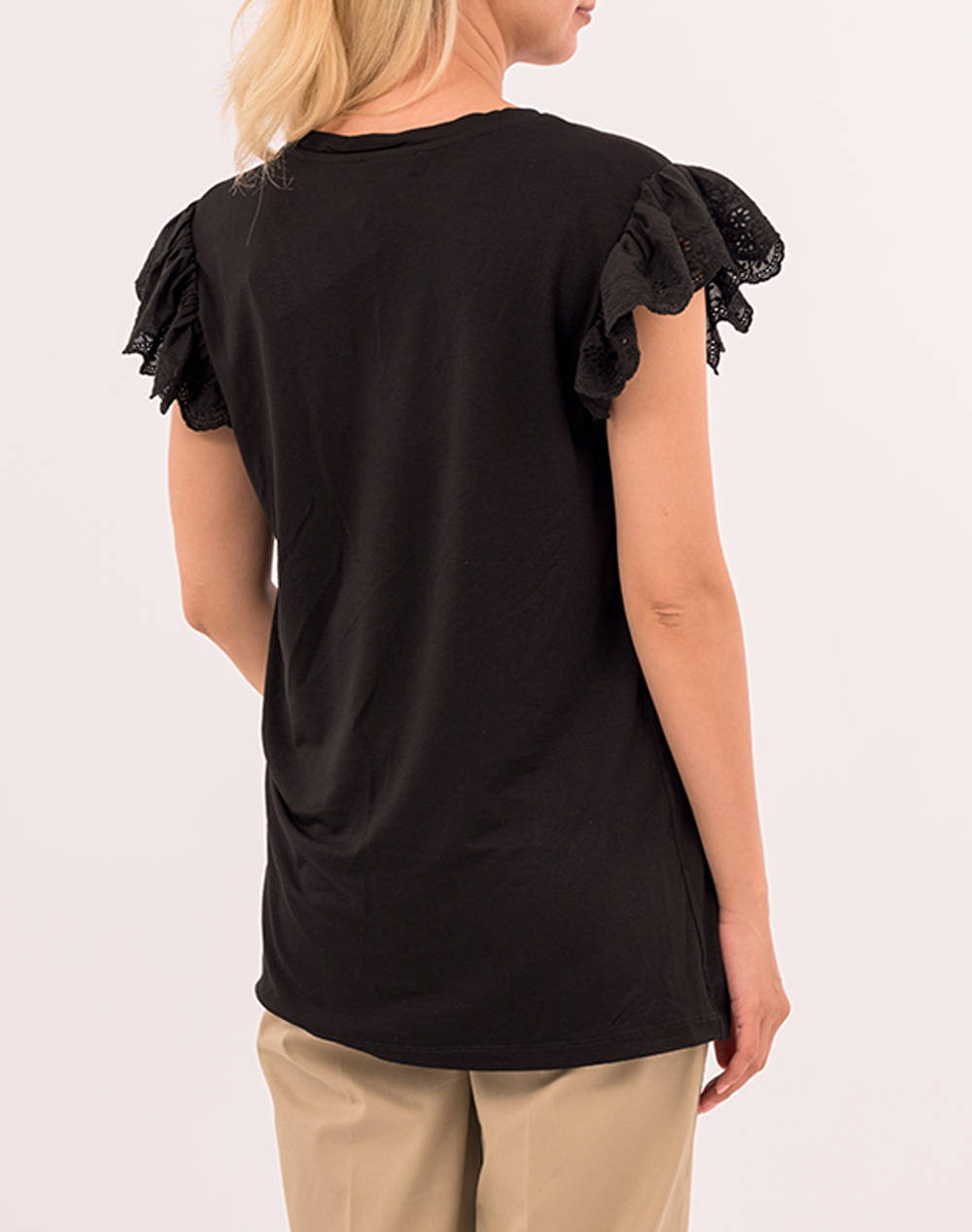 FOREL shirt with ruffles on the sleeves