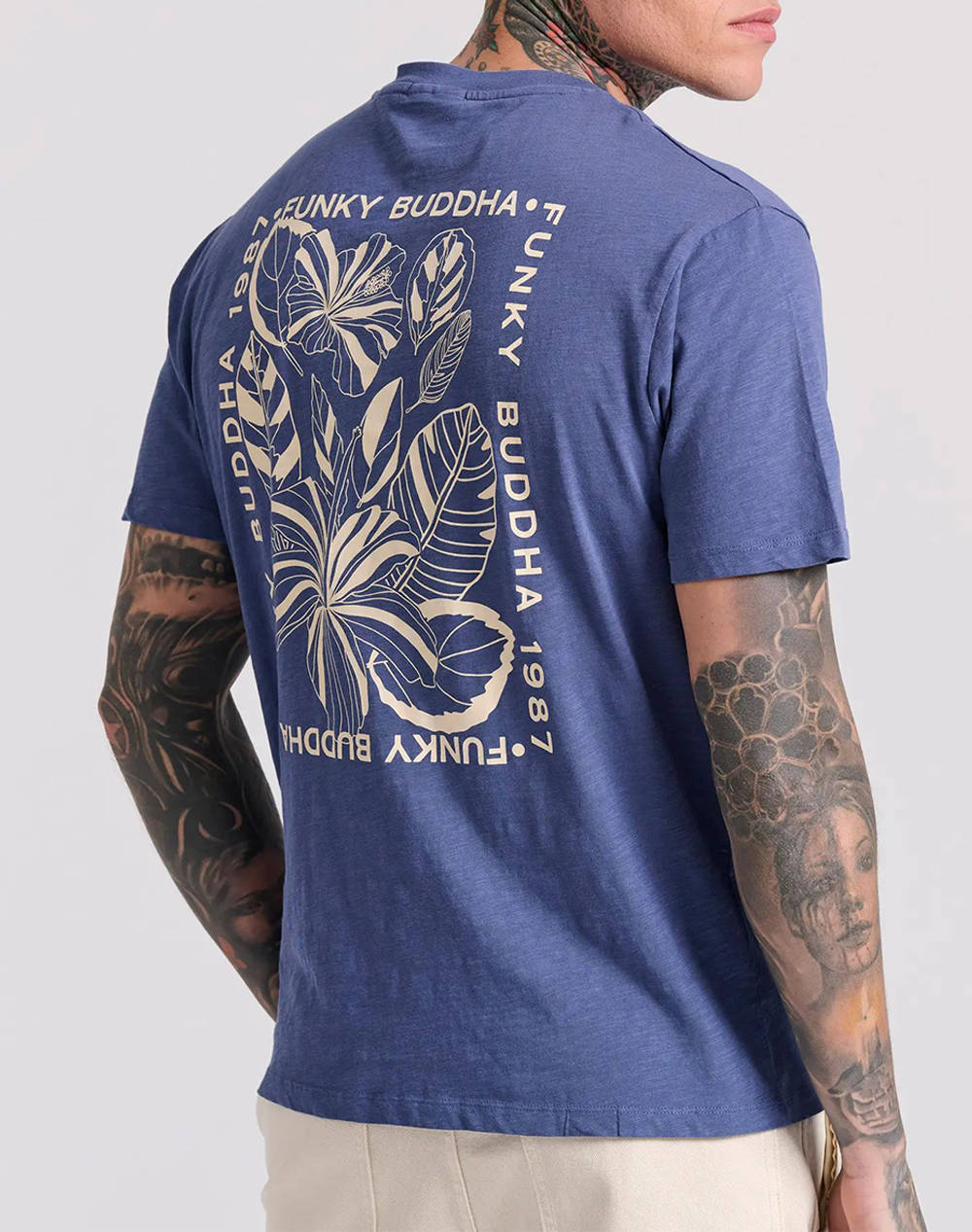 FUNKY BUDDHA loose fit t-shirt with tropical print on the back