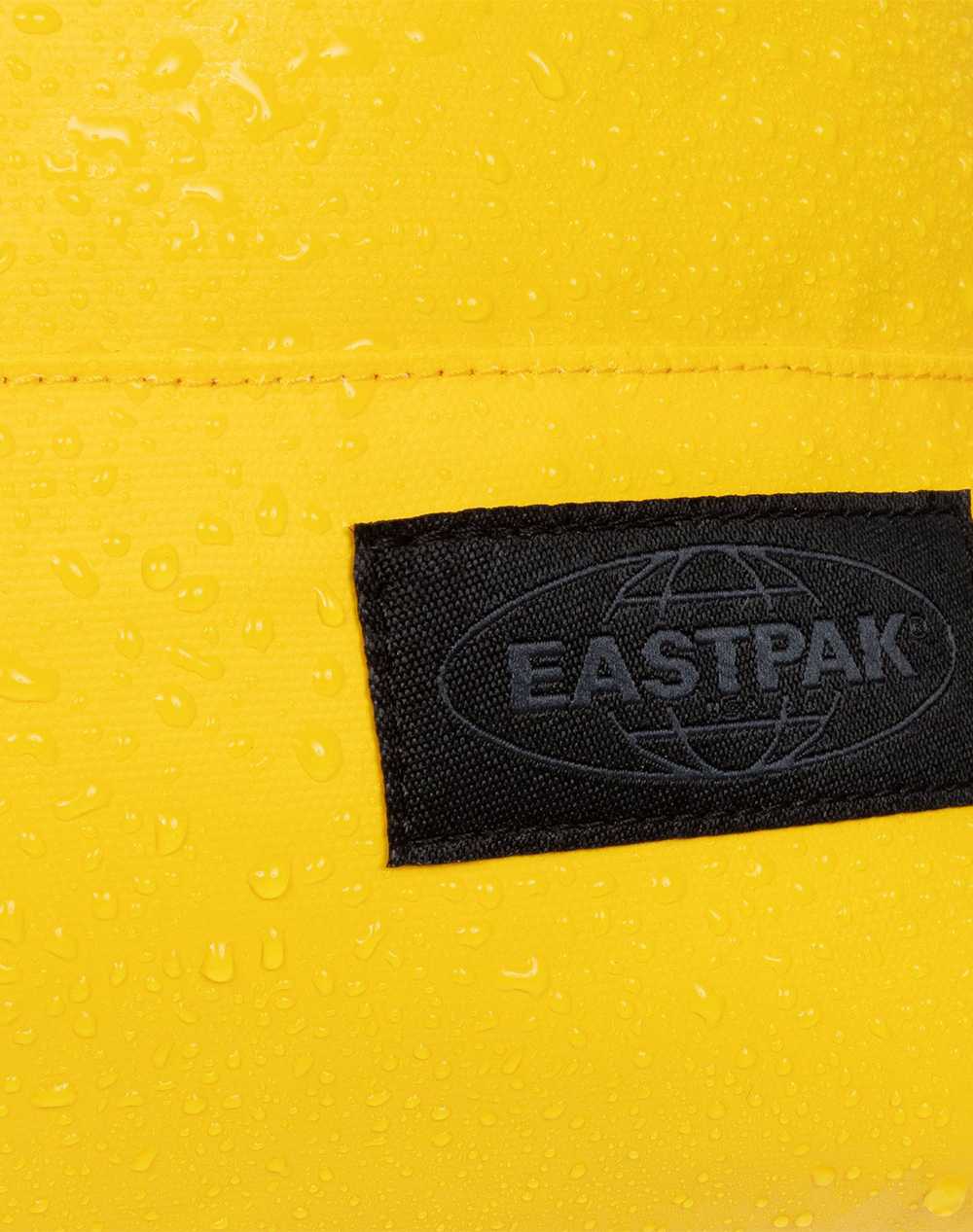 EASTPAK TARBAN (Dimensions: 30 x 45 x 12 cm)