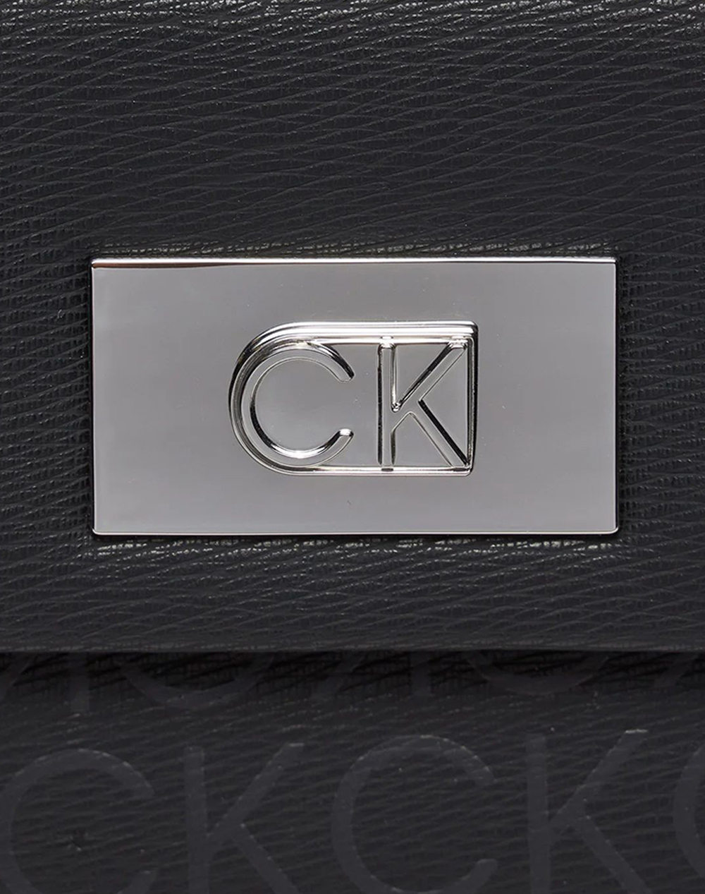 CALVIN KLEIN CK PUSH SHOULDER BAG_EPI MN (Dimensions: 15 x 28 x 10 cm.)