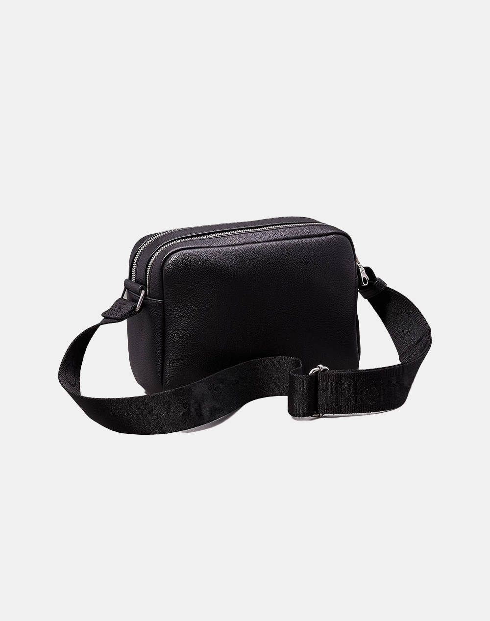 CALVIN KLEIN OVER WEBBING CAMERA BAG21 PU (Dimensions: 21 x 16 x 9 cm.)