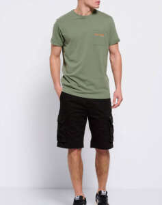 T-shirt with chest pocket