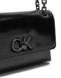 CALVIN KLEIN RE-LOCK SM SHOULDER BAG_SHINY (Διαστάσεις: 17 x 13 x 4 εκ.)